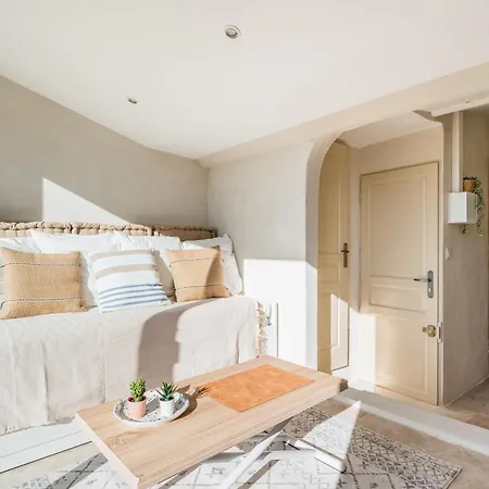 Les Du Port - En Avec Vue Apartment