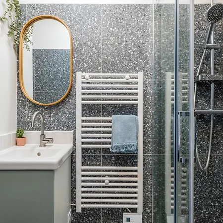 Les Du Port - En Avec Vue Apartment La Ciotat