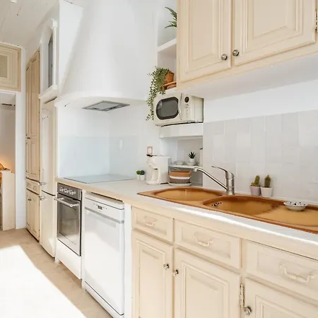 Les Du Port - En Avec Vue La Ciotat